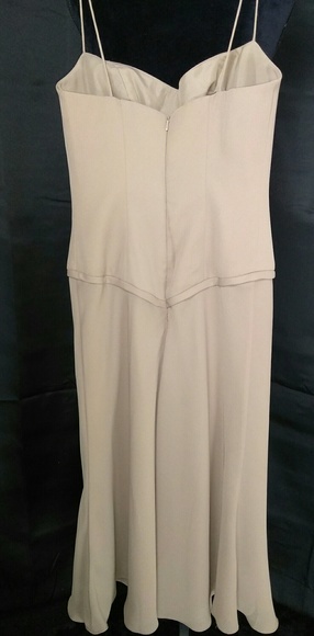 DAVID'S BRIDAL DRESS - Picture 2 of 3